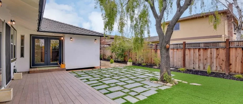 ۱۰ ایده جدید برای نمای دیوار حیاط با آجر، سبک مدرن و سنتی